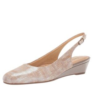 Trotters Women's Lenore Pump Sand/Beige Shoes‎ Size 11M